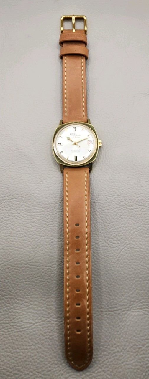 Vintage Men’s Meyer Automatic Swiss Watch Keeps Very Good Time 31 mm Case