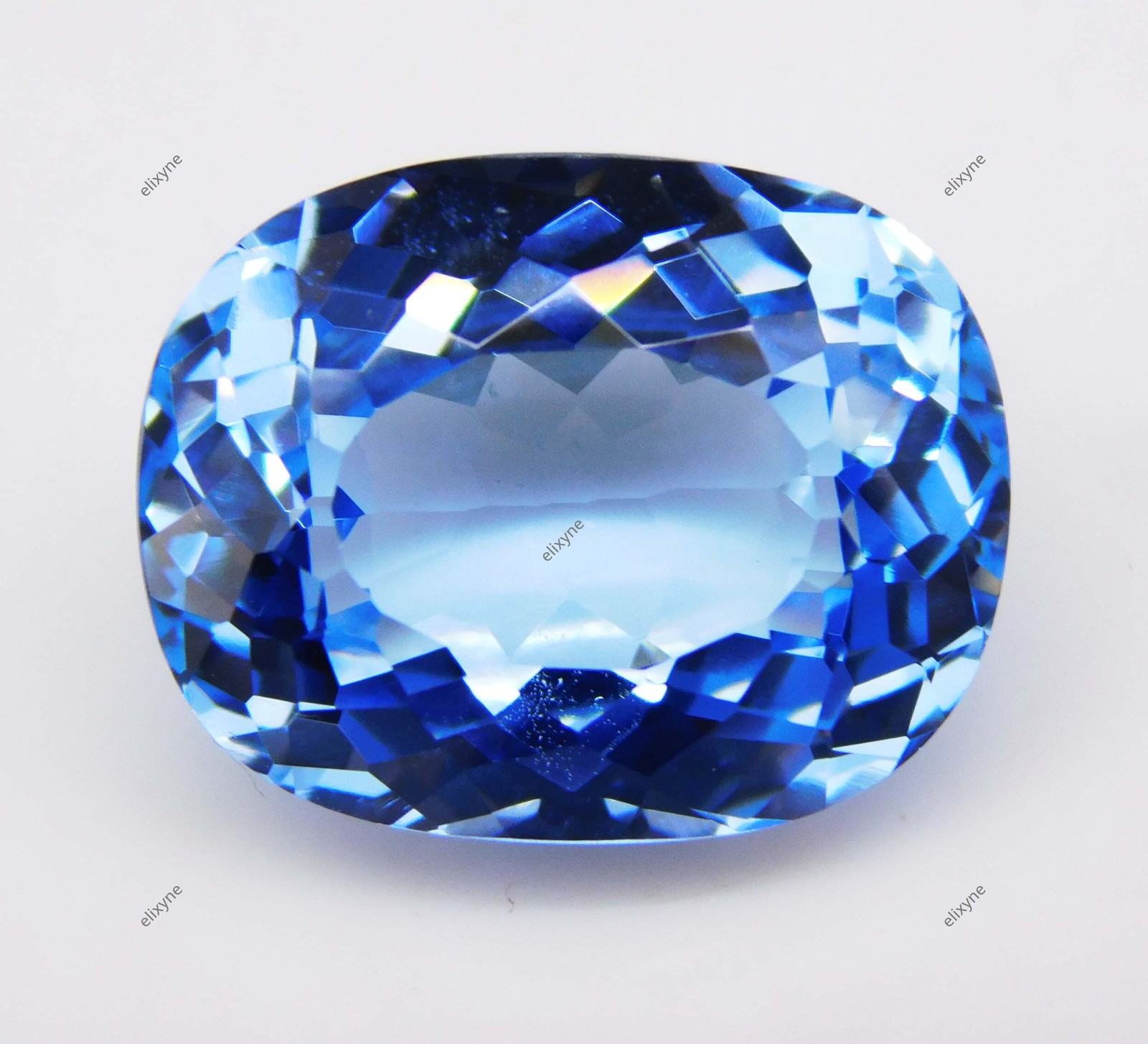 Natural Sea Blue Sapphire 21.25 Ct Cushion Cut Certified Flawless Loose Gemstone
