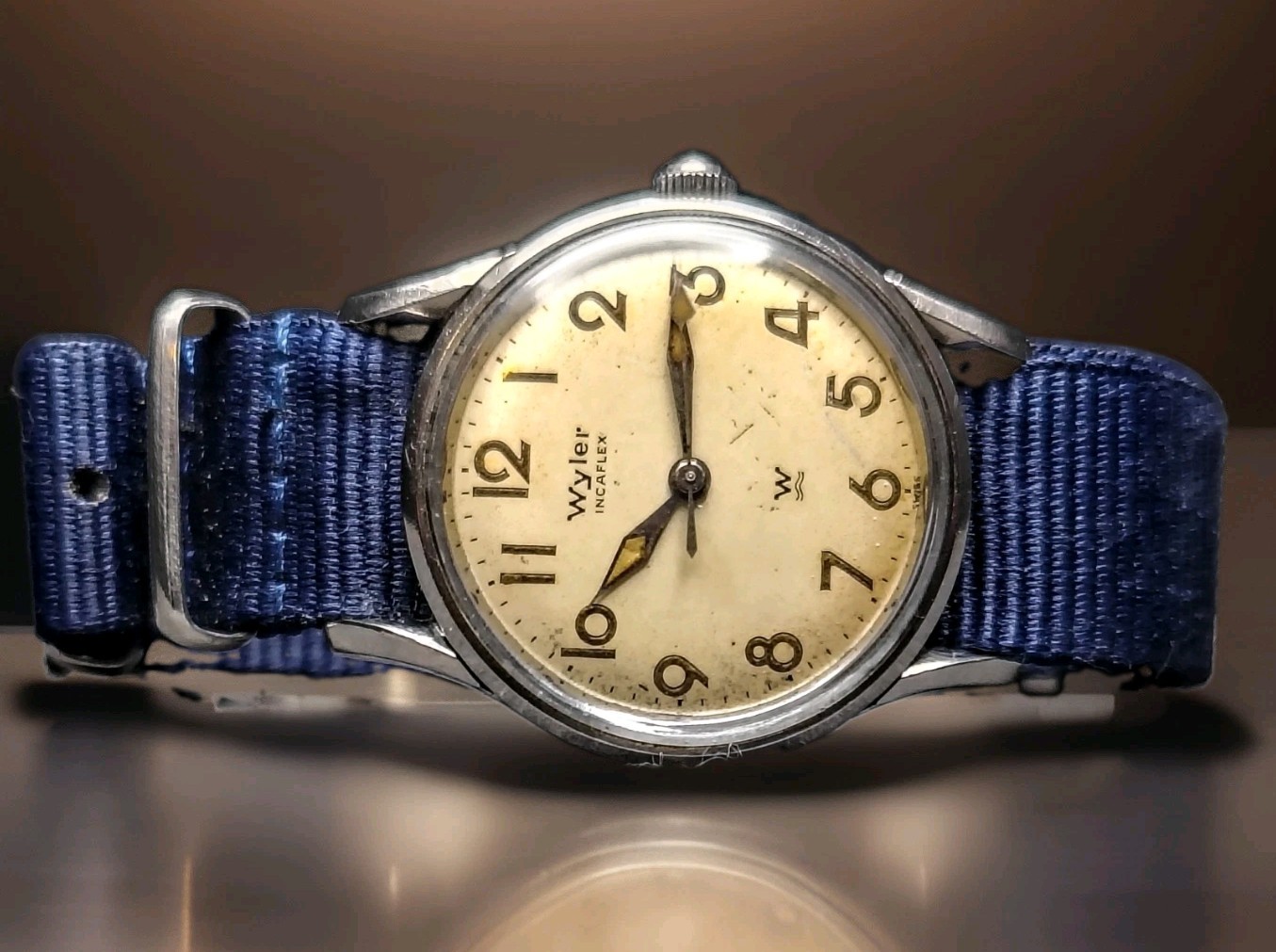 1950s Wyler Incaflex Navigator ETA 1070 Swiss Watch Runs Great Original Crown