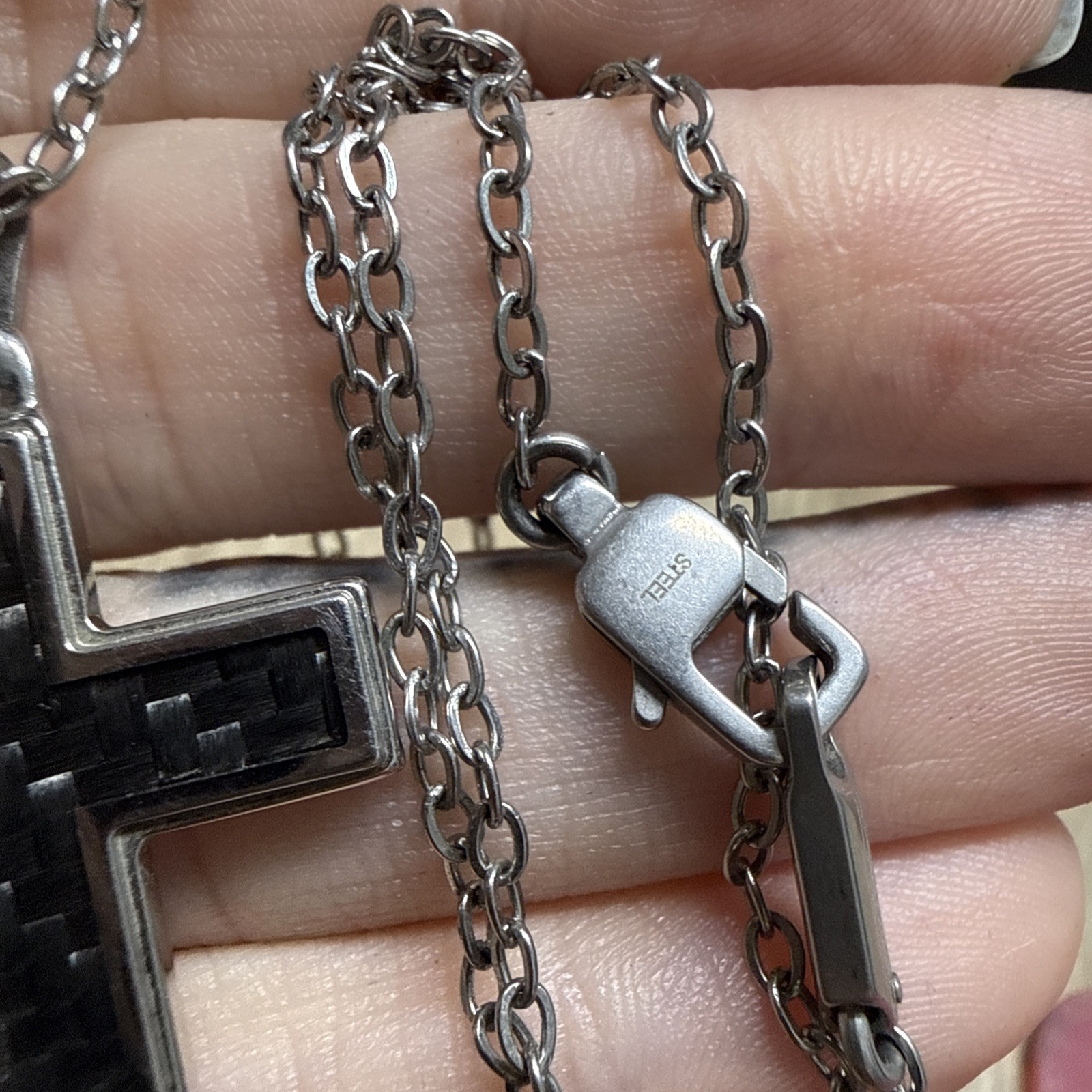 EMPORIO ARMANI Cross Pendant Necklace Stainless Steel 51cm/20″ Mens Unisex Used