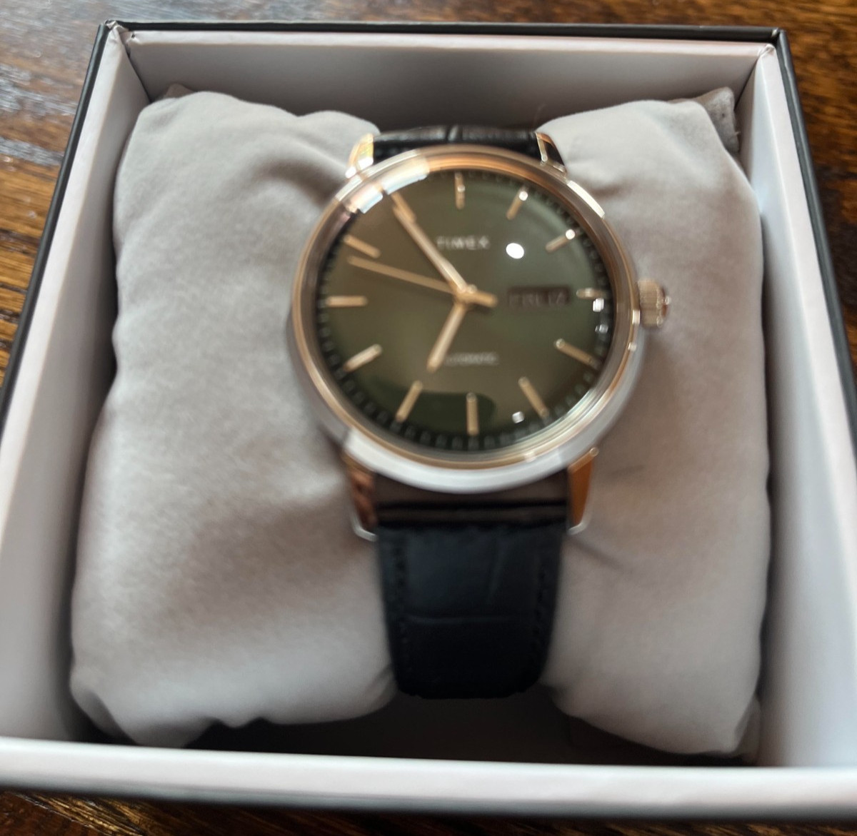 Timex Marlin Men’s Watch TW2Y54400VQ, 38mm Green Crosshair Dial Black Leather