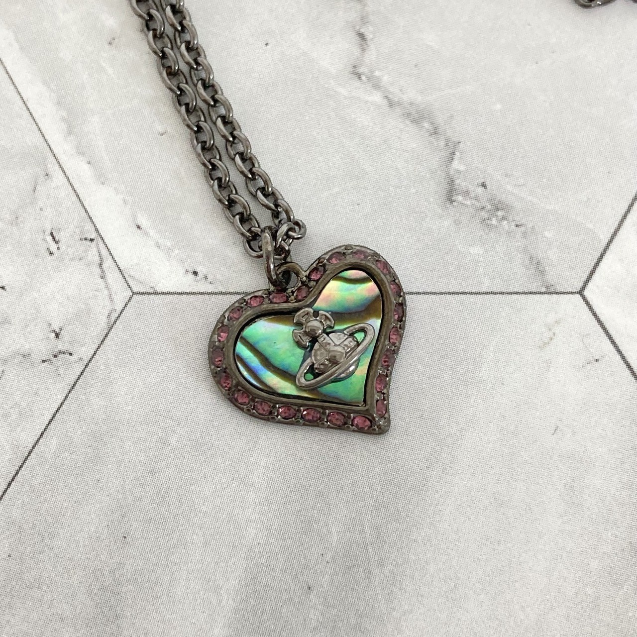 Vivienne Westwood Necklace PETRA Heart Shell Gunmetal NO BOX [EJ3643