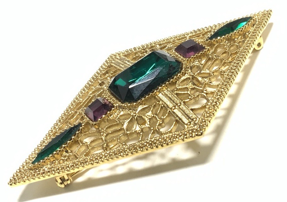Gold Tone Green & Purple Rhinestone Pin LY119