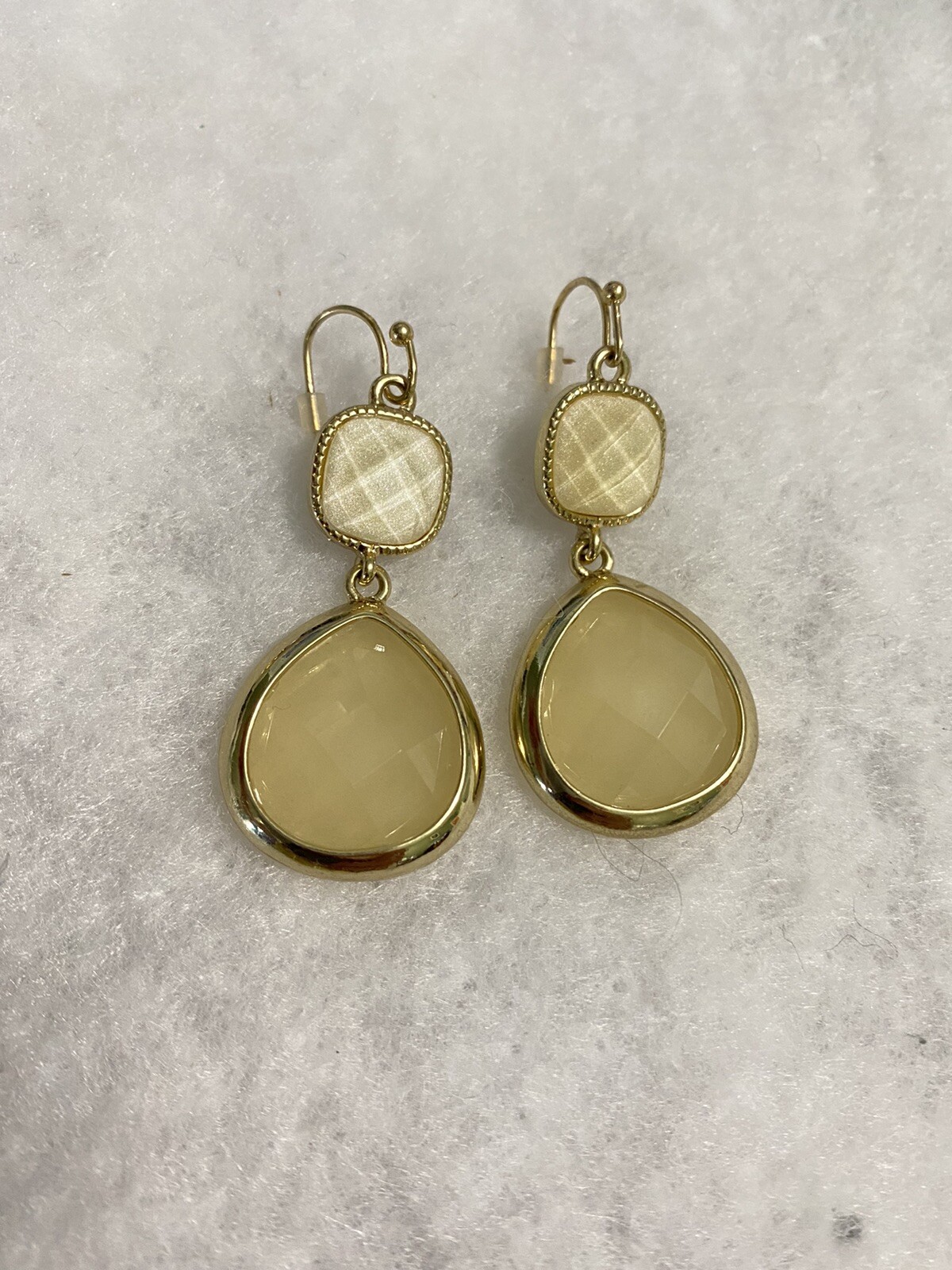 Estate Find Lot Of Gold Tone Earrings X 5 Used