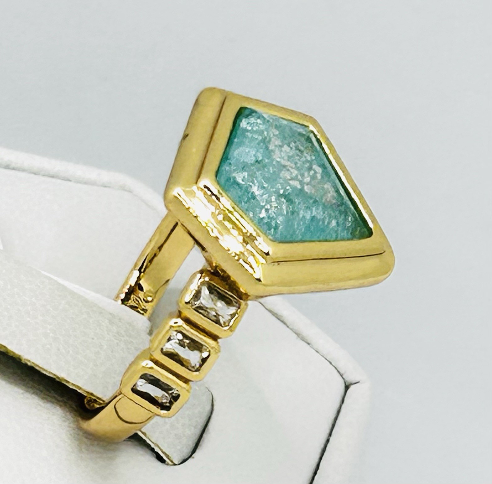 Bomb Party An Embrace of Reverie RG51320 Blue Topaz Ice Crystal Gold Plate Ring