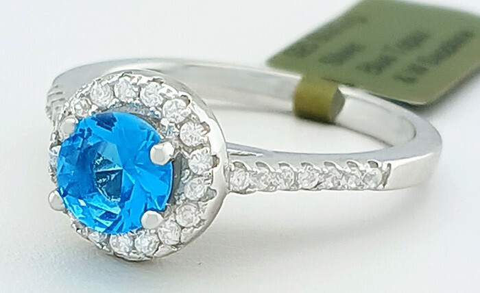 LAB CREATED 1.08 Cts BLUE TOPAZ & WHITE SAPPHIRE RING 925 STERLING SILVER