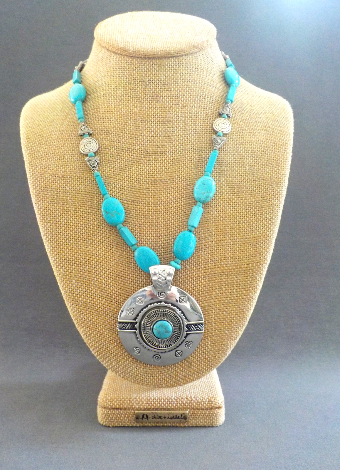 Faux Turquoise Pendant Necklace Round Silver Tone Metal 20″ Long Oval Dyed Stone