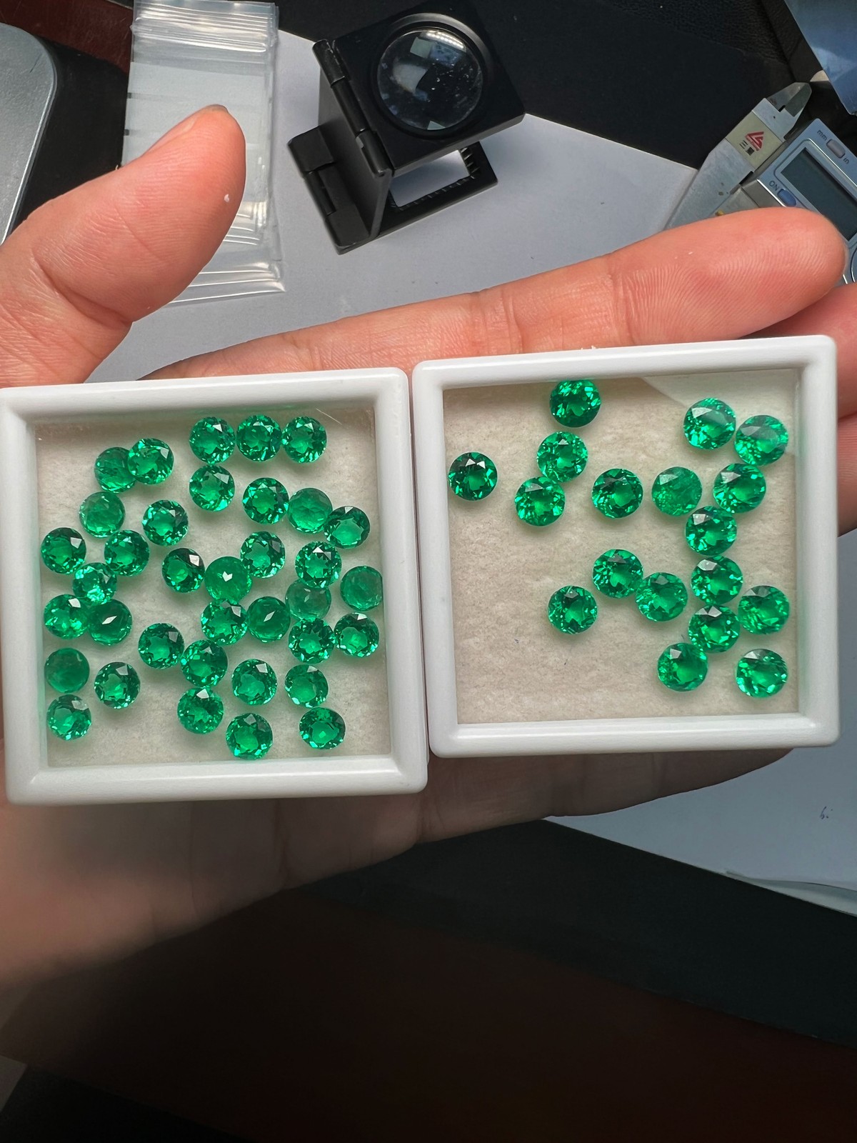 Lab Grown Columbia Emerald 3.98CT 10PCS Round Gemstones VVS1 for Jewelry Making