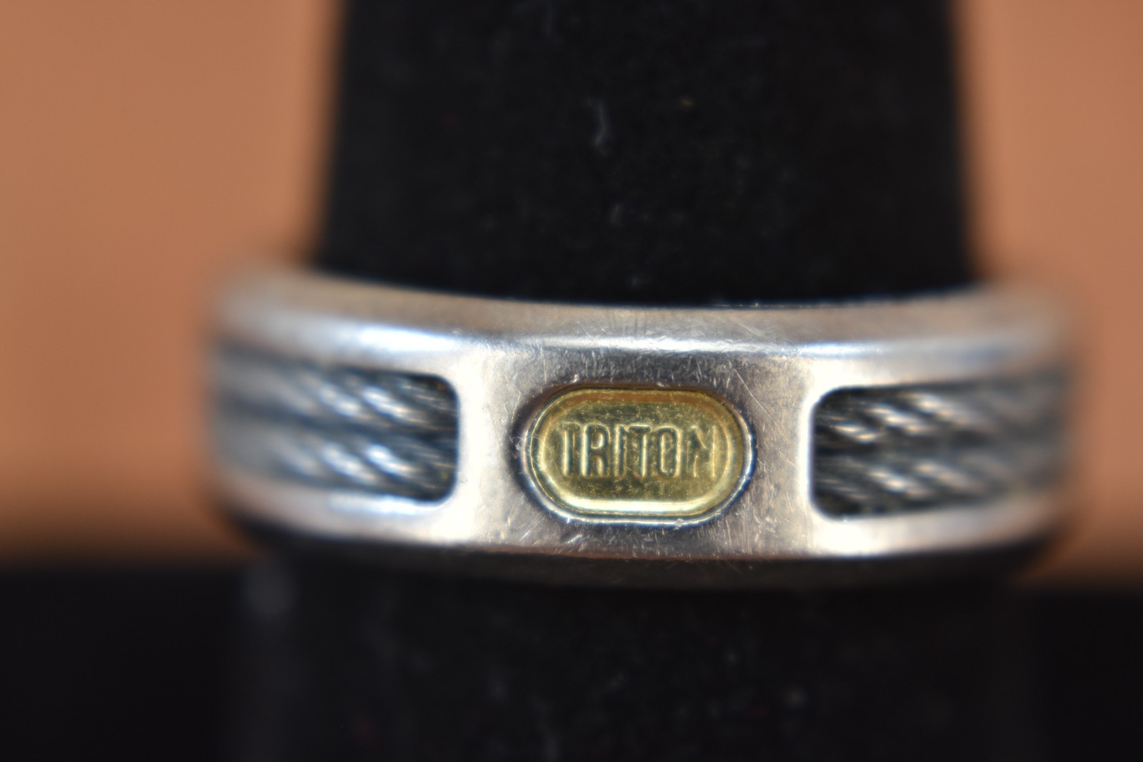 Men’s Triton Titanium 18k Ring Prominent cable inlay band stainless steel