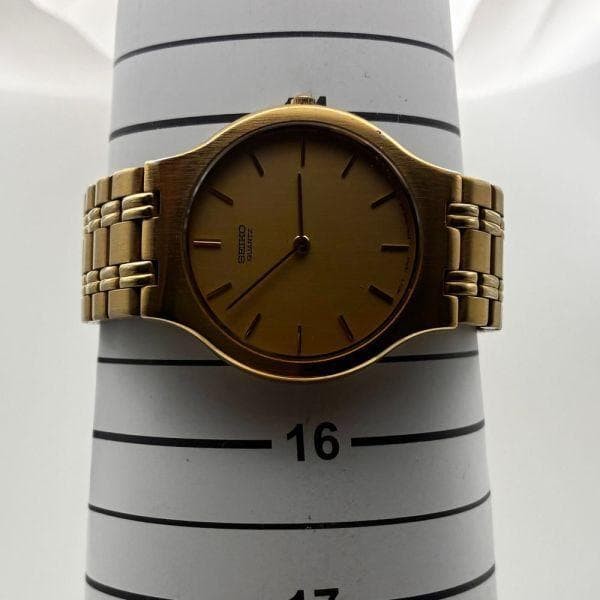 Seiko SEIKO 5y94-7020 Men’s Vintage Round Watch (Working Condition)