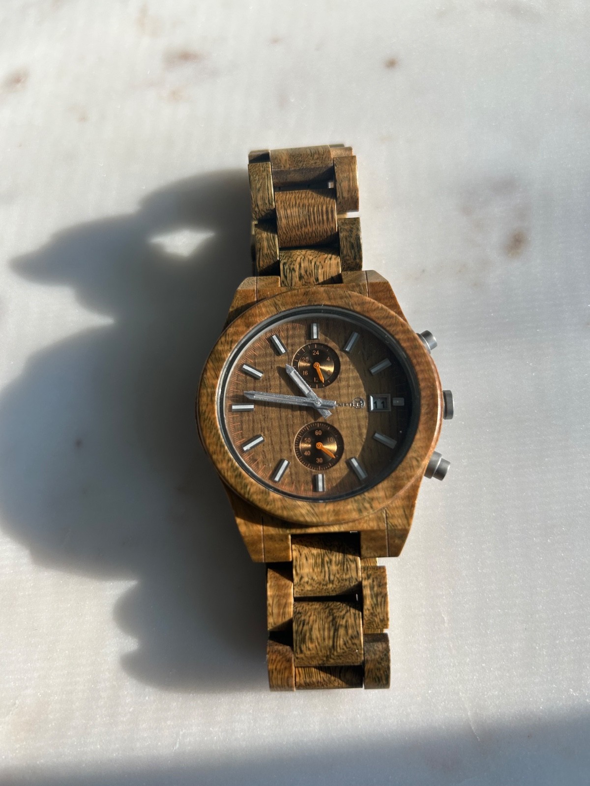 Earth – Wood Watch Chronograph color Khaki wood grain