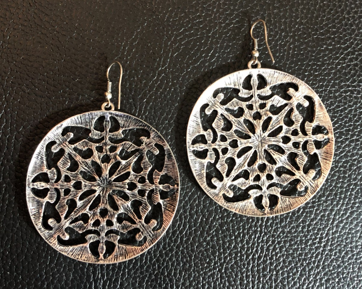 SILVER Big Statement EARRINGS Fashion Oxidized Finish Medallion Boho 2.75″ 8035
