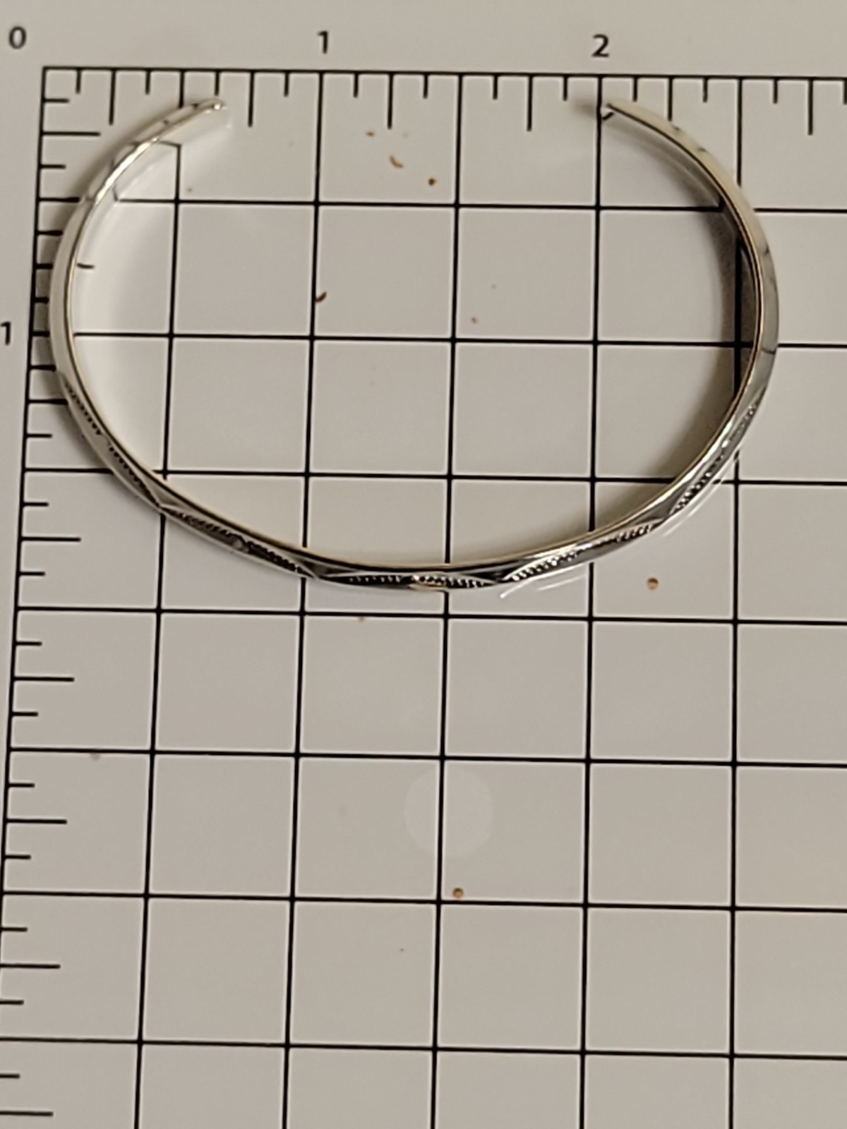 Vintage NAVAJO Sterling Silver Hand Stamped Carinated Cuff Bracelet 9 Grams