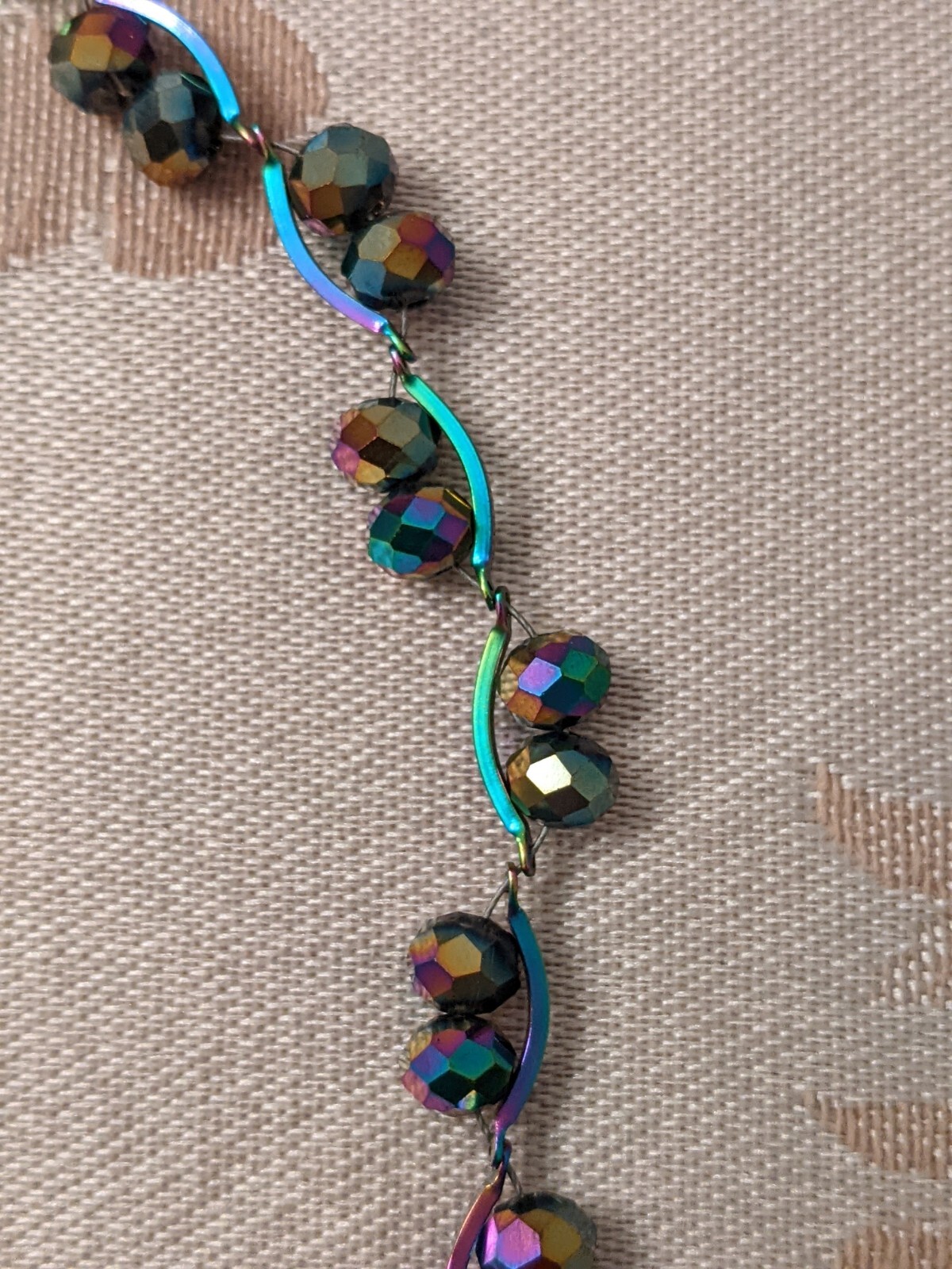 Ladies/Teen Sparkle With Color 18 In Necklace With Crystals And Metal