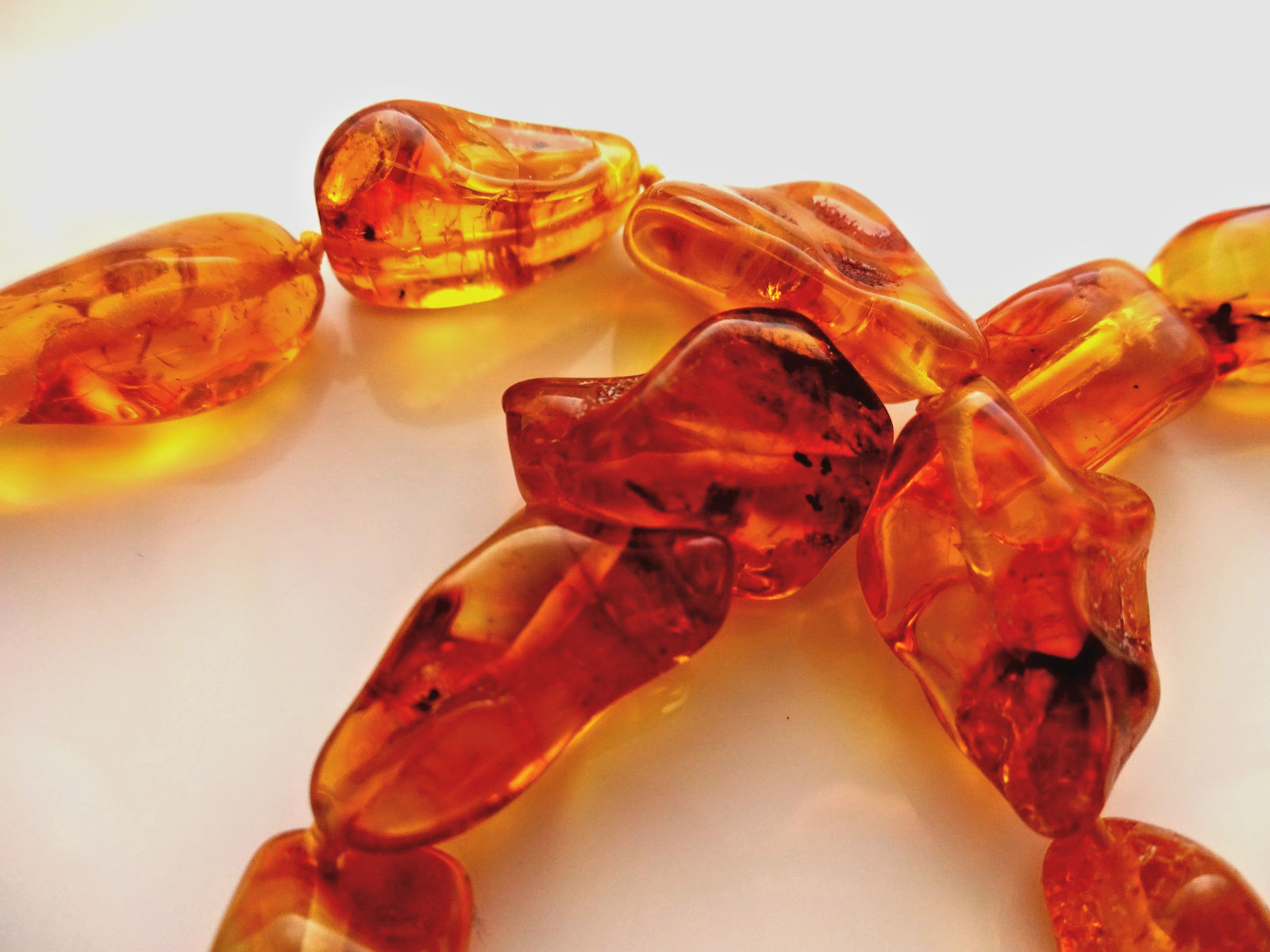 Natural Amber Bead Necklace – Baltic Style – Honey Color 17.7” 45cm