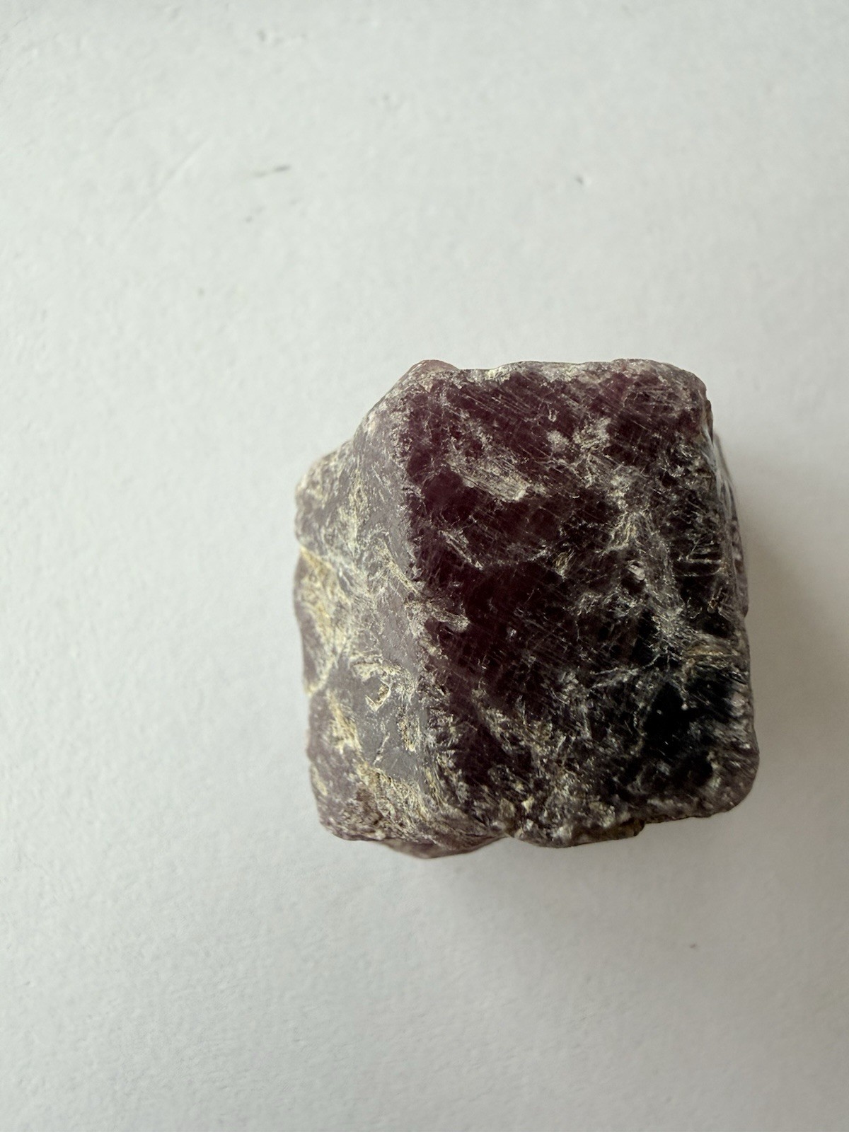 105 Ct Natural Sapphire Corundum