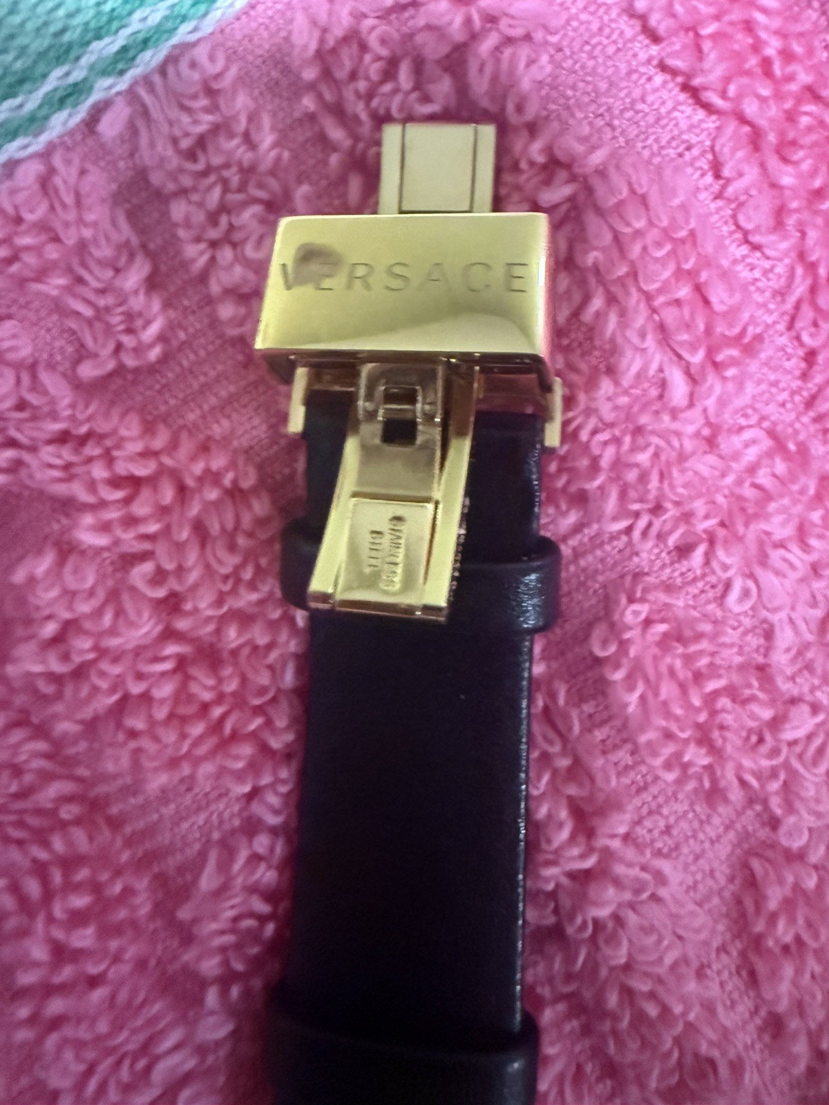 Versace VE7901924 Watch – No box– just watch Versace Swiss made