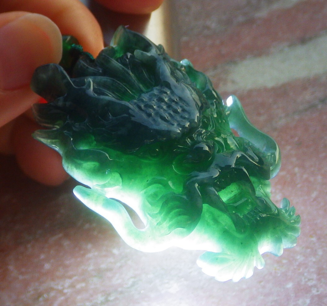 Certified Green Natural 100% A JADE JADEITE PENDANT Dragon Head 龙头 114202 TS