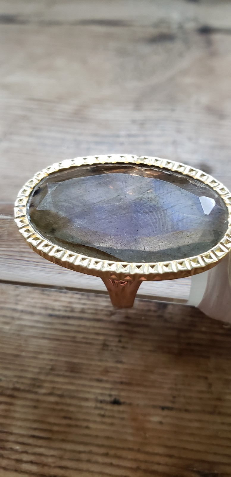 14KT Milor Italy Labradorite Ring, size 5.5 rose gold and yellow gold EXCELLENT