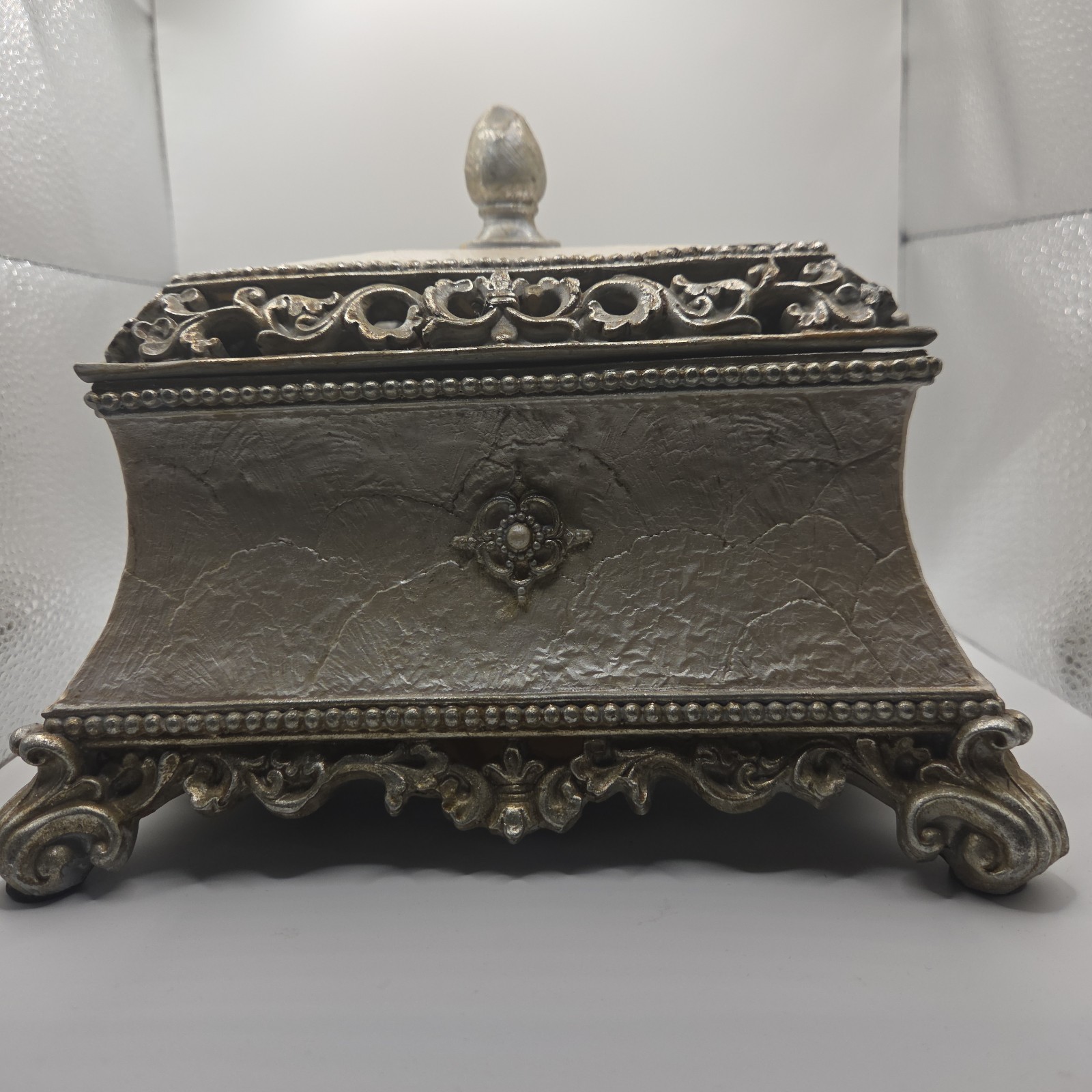 Ornate Vintage Style Decorative Keepsake Jewelry Box Silver Gold Footed Storage