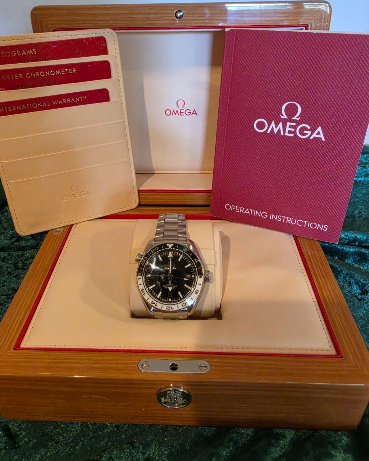 OMEGA Seamaster Planet Ocean 600M 215.30.44.22.01.001