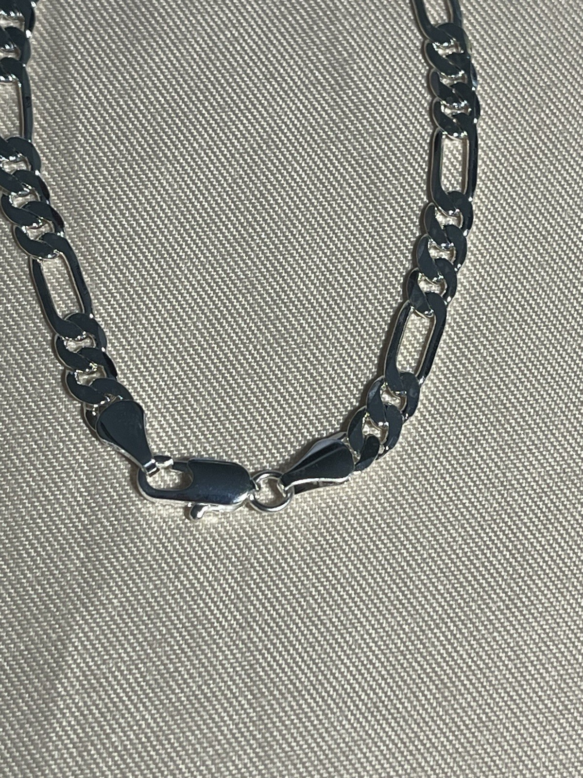8” 925 silver plated figuora bracelet