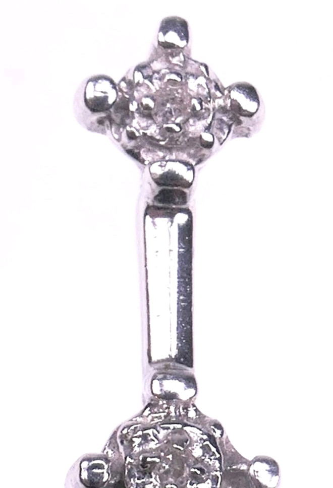 10K White Gold 3-Stone Natural Diamond Vertical Drop Pendant 1.09 Grams