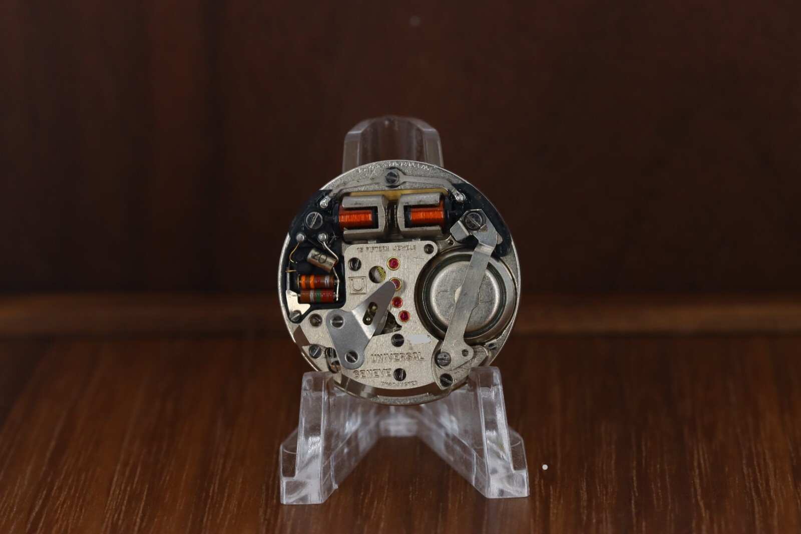 Vintage Universal Geneve Unisonic Gold Dial with Tuning Fork Movement Circa 1970