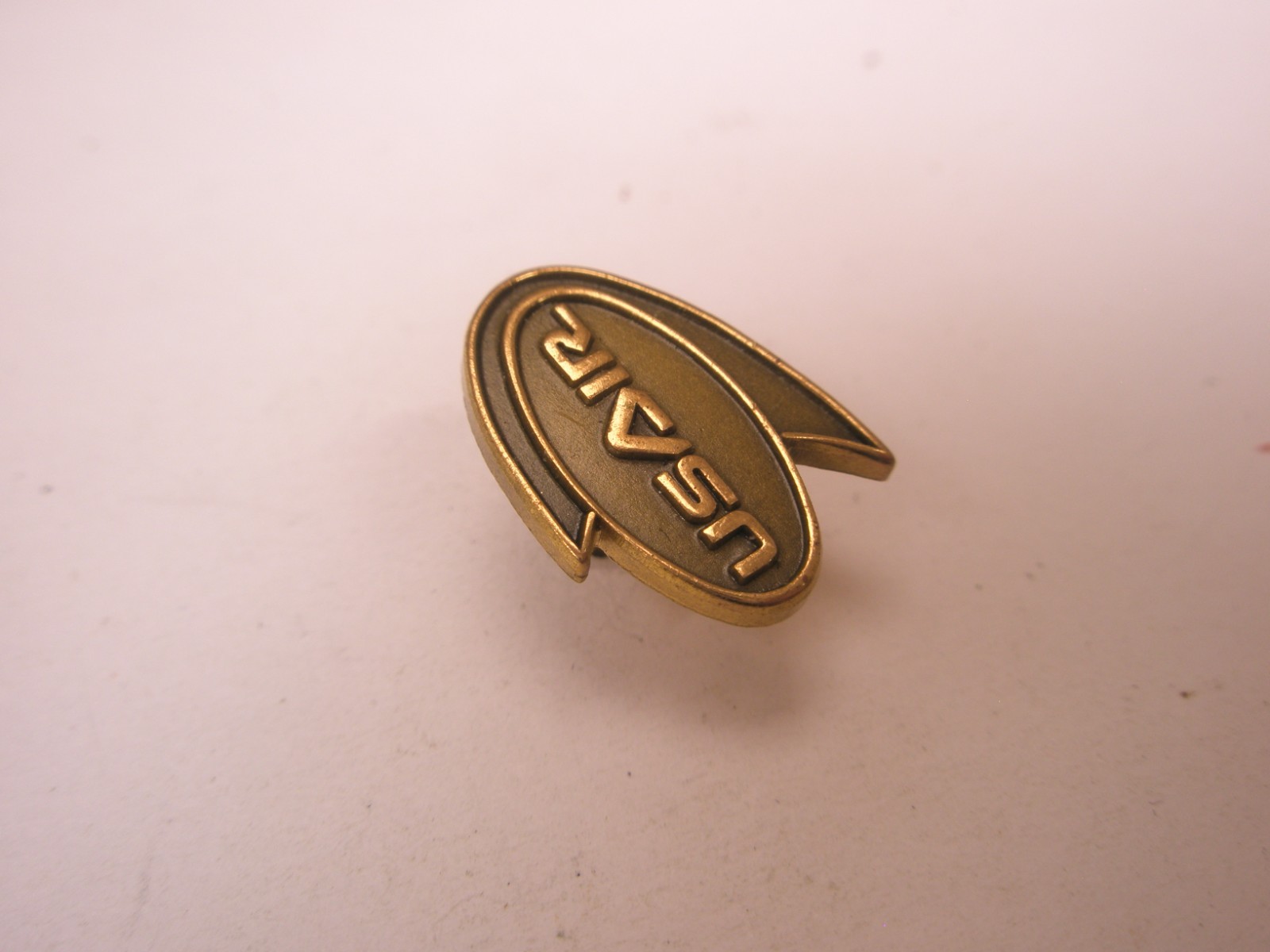 1979–1989 US Air logo Employee Vintage Tie Tack Lapel Pin h109