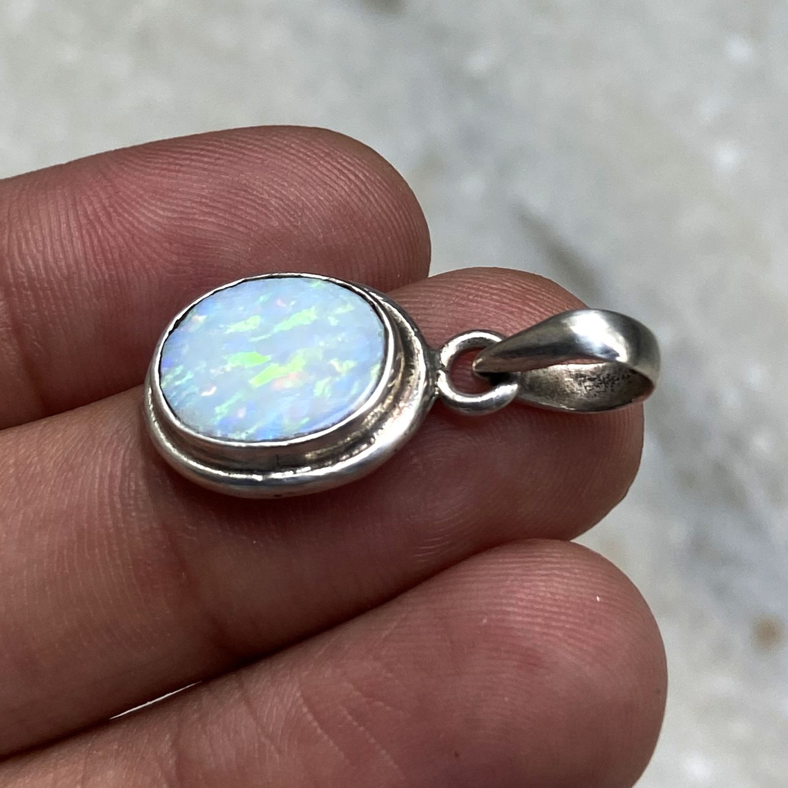 Natural Australian Green Opal 925 Solid Sterling Silver Pendant Stone Size 14×11
