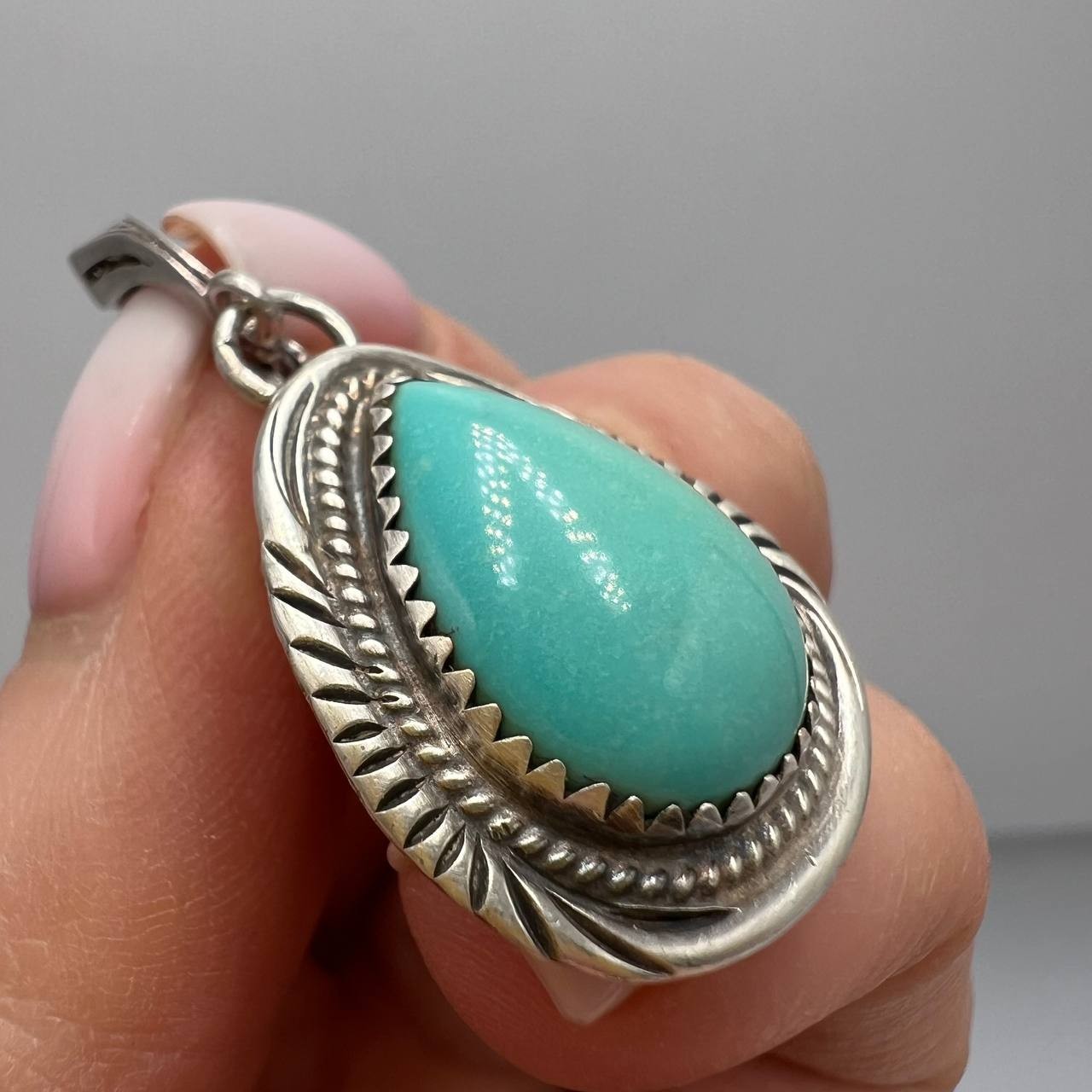 Vintage Sterling Silver 925 Woman’s Jewelry Drop Earrings Turquoise Stone Marked