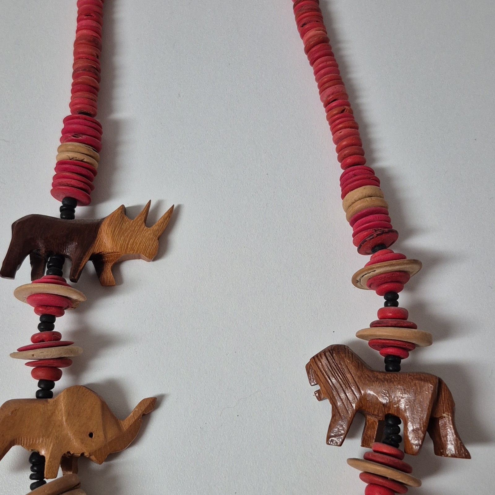 Vintage Hand Carved Wooden Safari Animal Beaded African Tribal Necklace 27 Inche