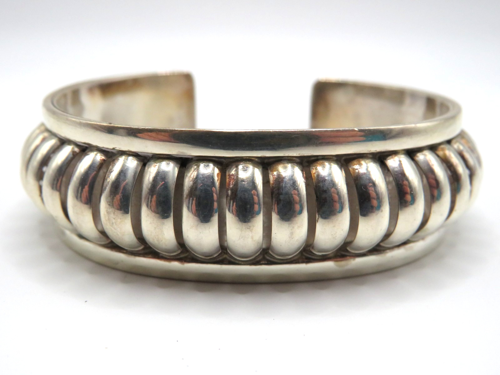 VINTAGE EMMA LINCOLN STERLING SILVER CUFF BRACELET RIBBED STYLE HEAVY