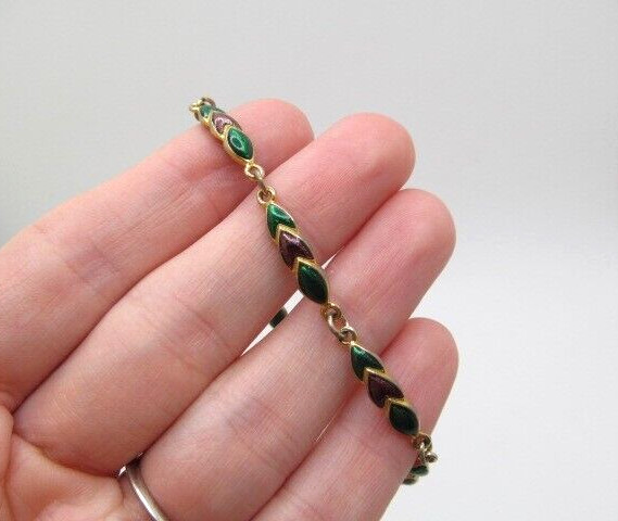 Vintage Solid Gold Tone Shimmering Green Purple Lacquer Linked Bracelet 7.25 In