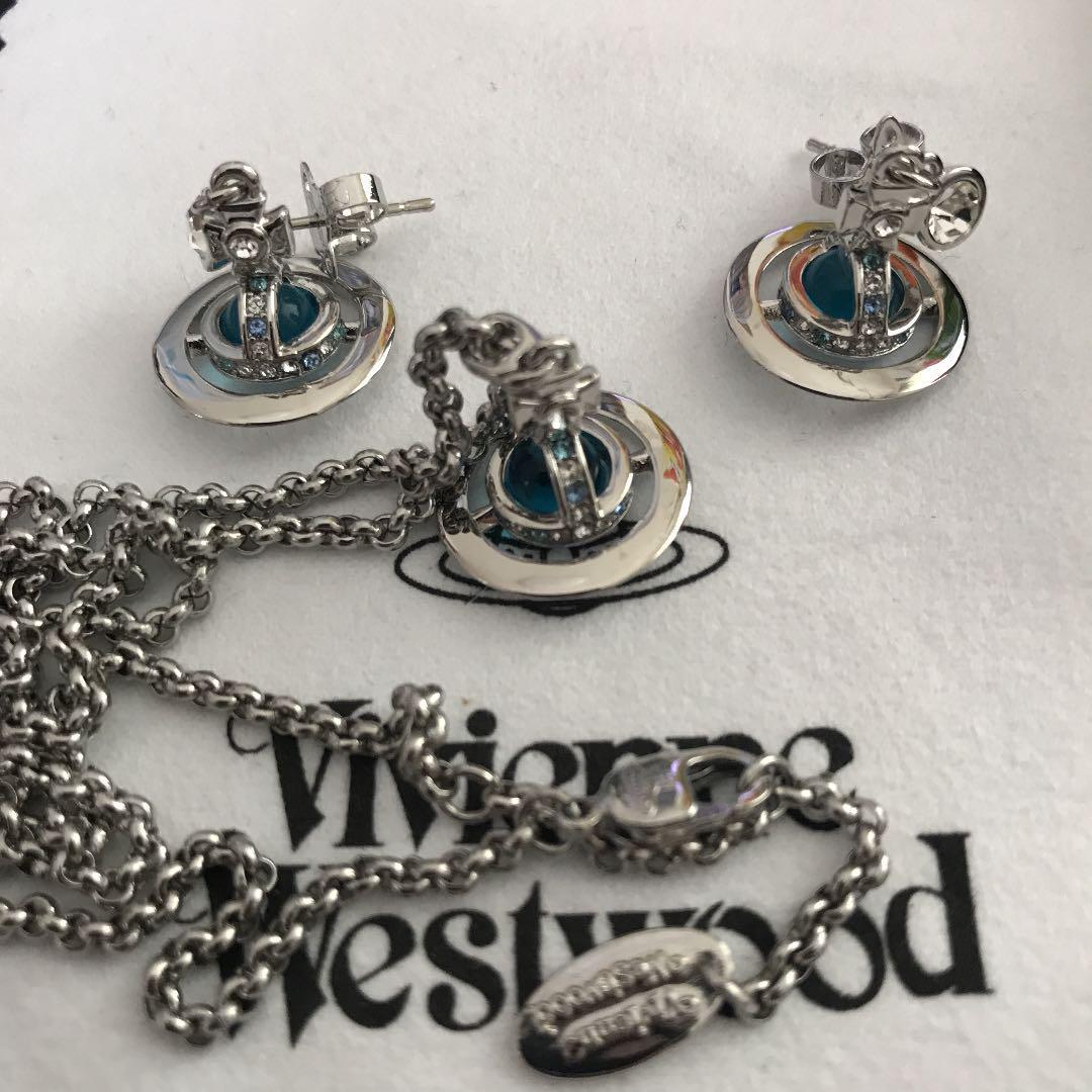Vivienne Necklace Earrings Set Petite Orb Blue Silver IN BOX [E50049