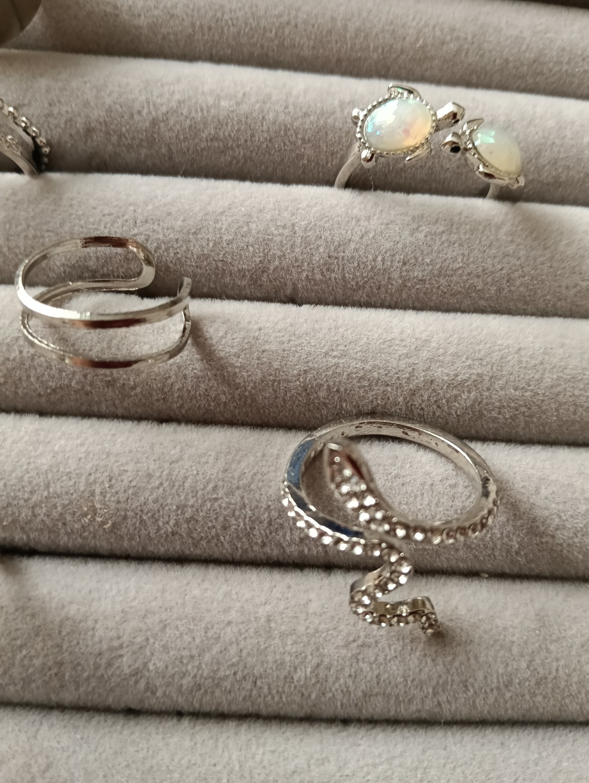 9 x Collection Various Style Silver Coloured Costume Rings free Size