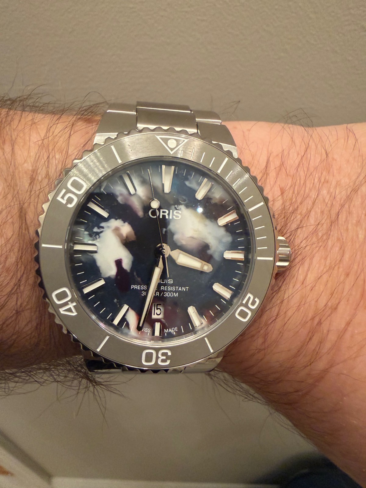 Oris Aquis Preowned Diver Watch – 01 733 7766 4150 *Rich colorful upcycle dial*