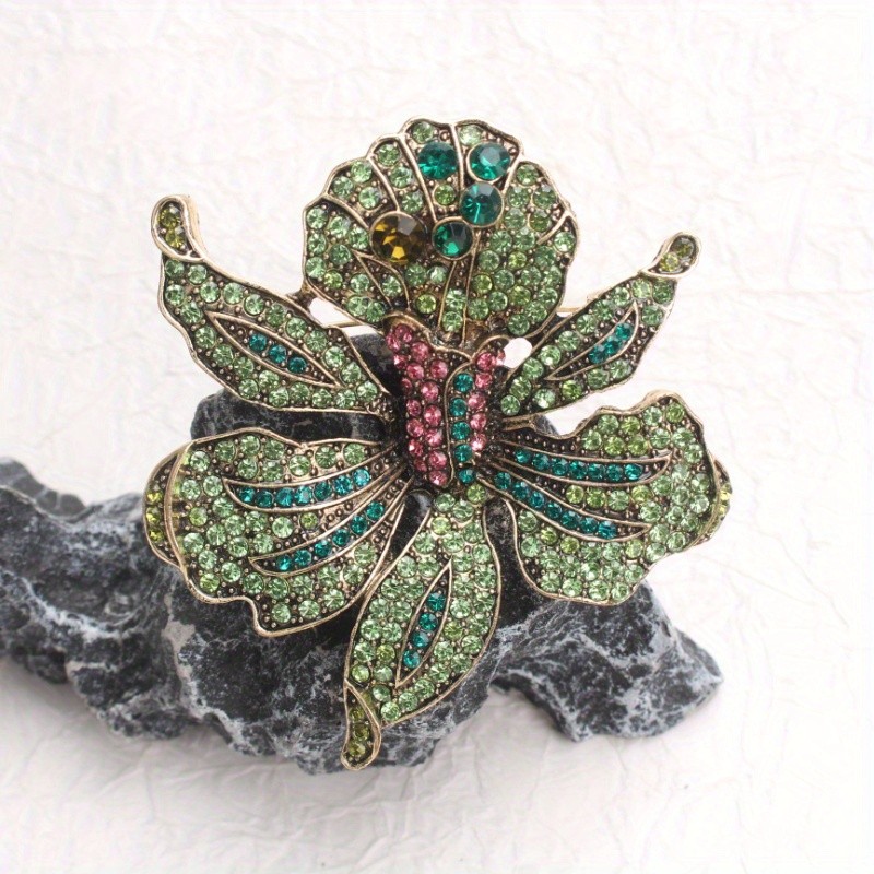 Vintage – style Orchid Brooch: Colorful Gem Jewelry, Ideal Gift