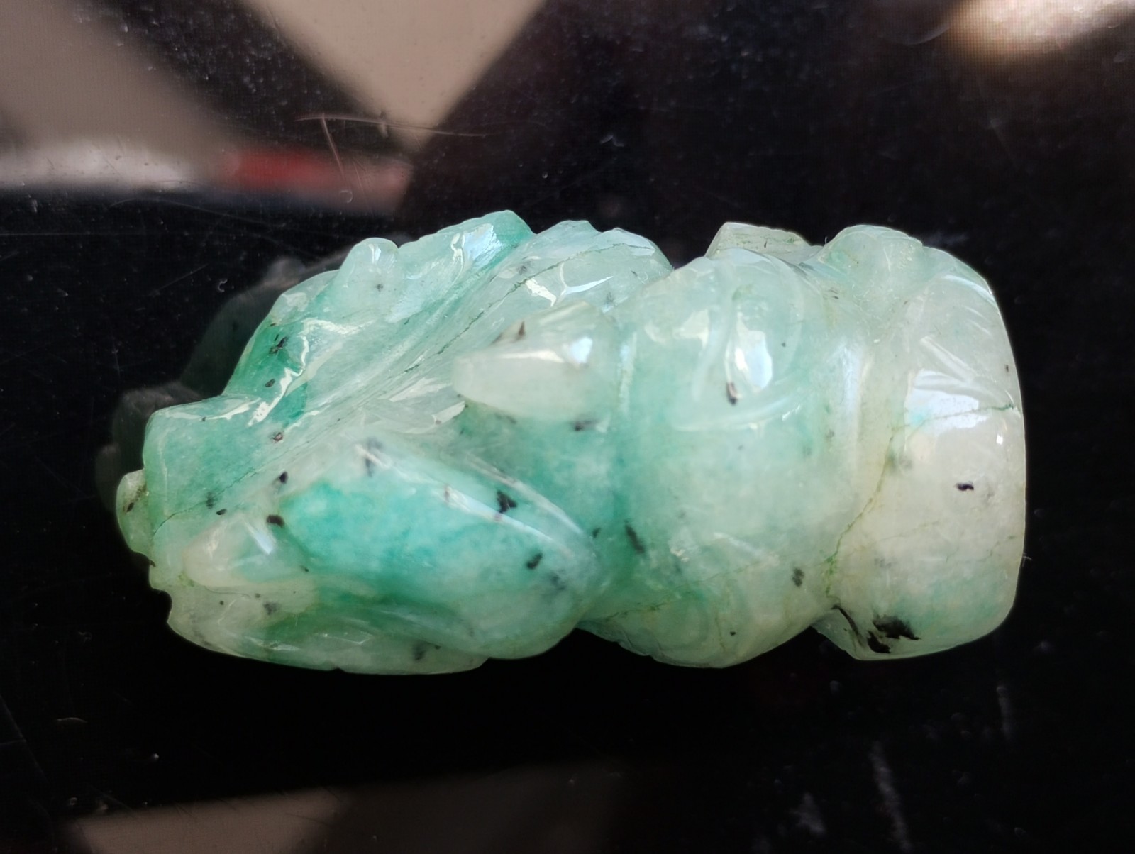 302.75 Ct Emerald Green Ganesh
