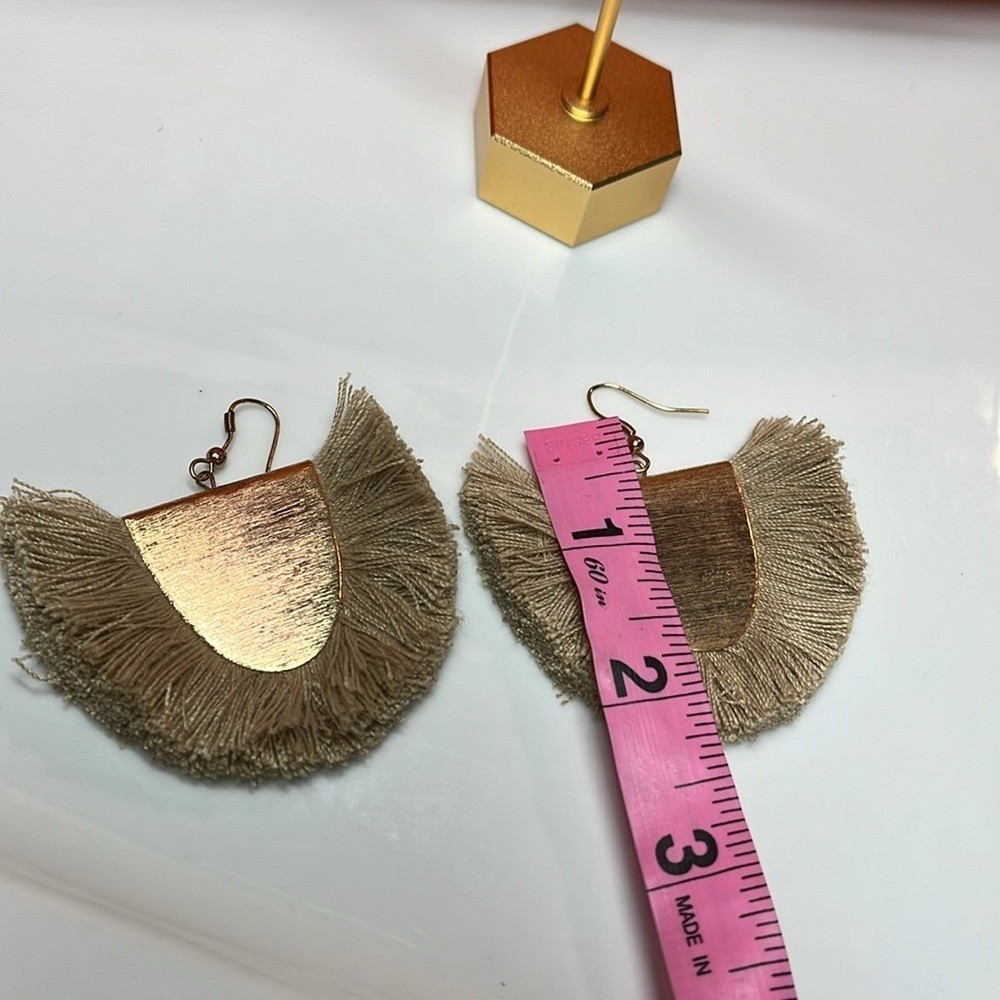 FRINGE STATEMENT EARRINGS