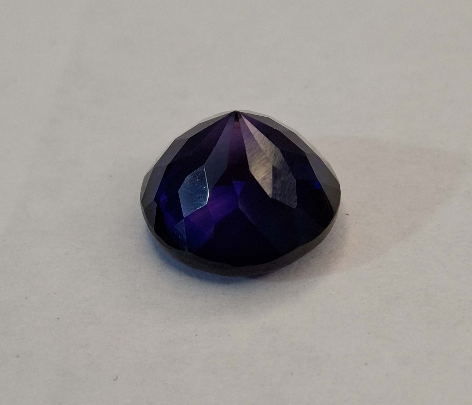 Natural Iolite Deep Purple Round Cut 13-15 Ct Certified Loose Gemstone RK372