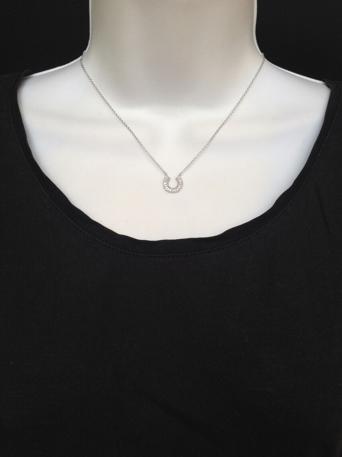 925 Sterling Silver Baguette Cz Horseshoe Pendant Necklace Small 10.8mm 17.5″