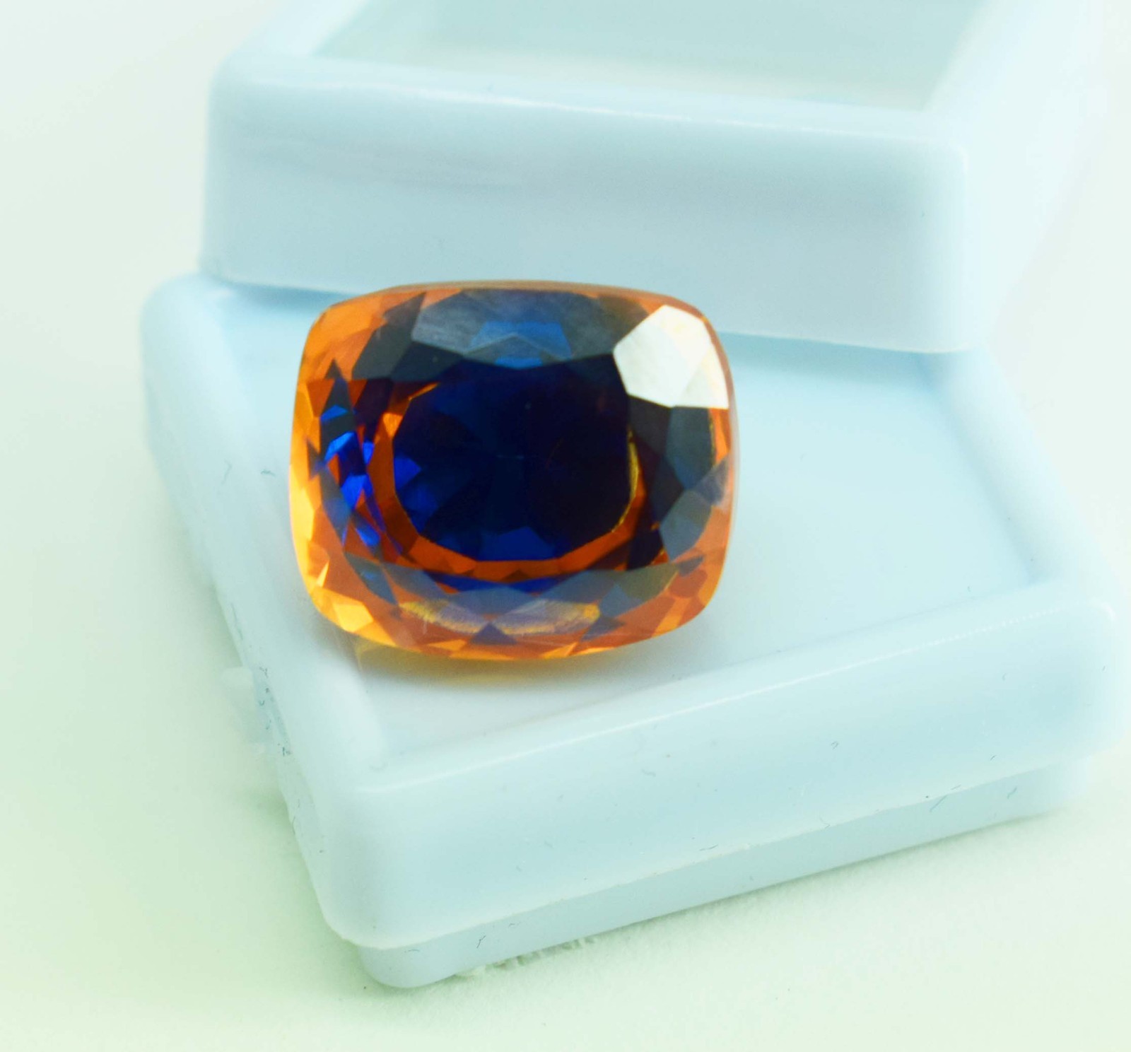 12Ct Natural Pitambari Sapphire Bicolor Gemstone Cushion cut loose Pitambari