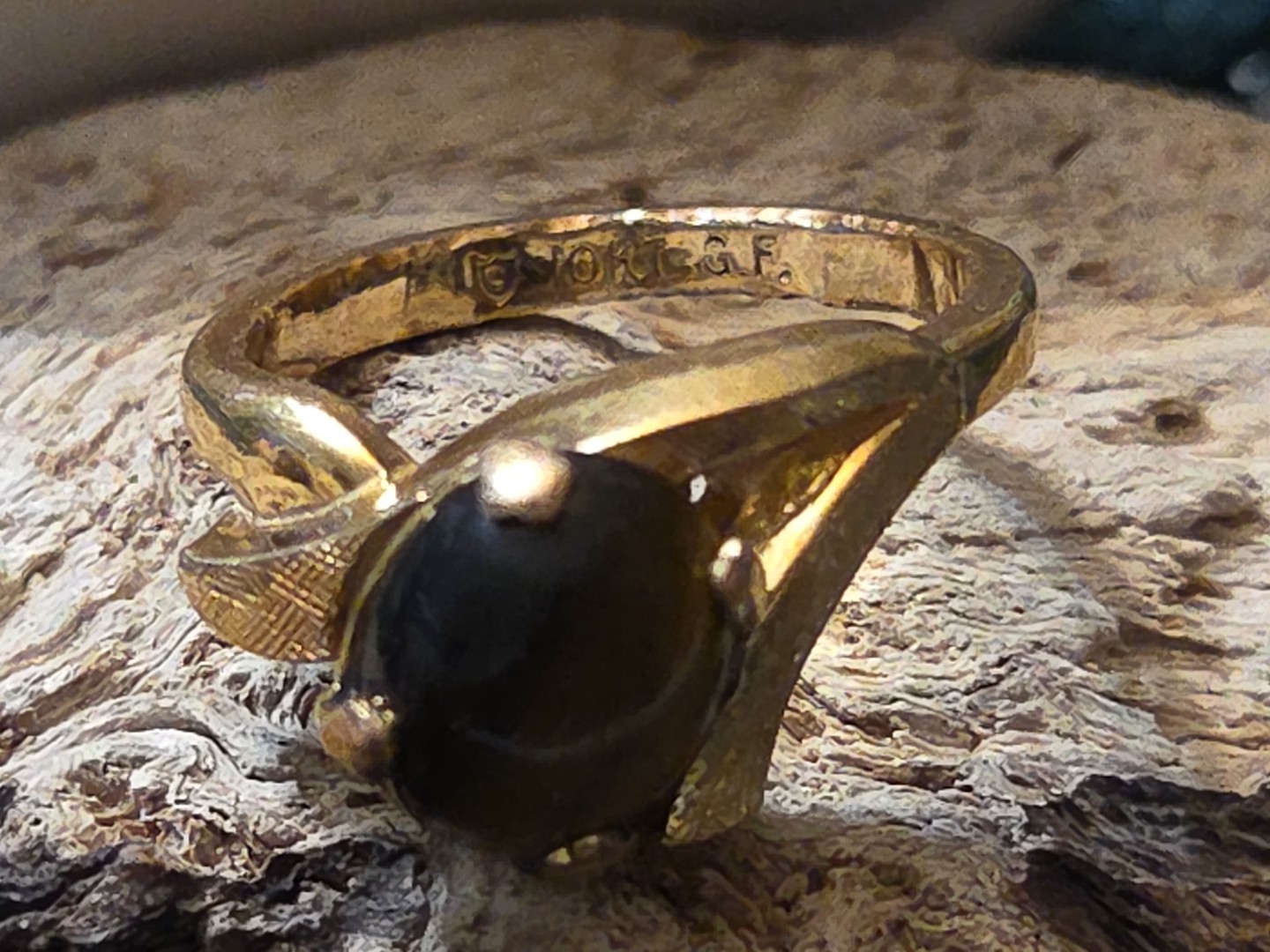 Vintage MGM Stamped 10KT GF Gold Filled Cabochon Tigers Eye Ring Size 7.25 W93