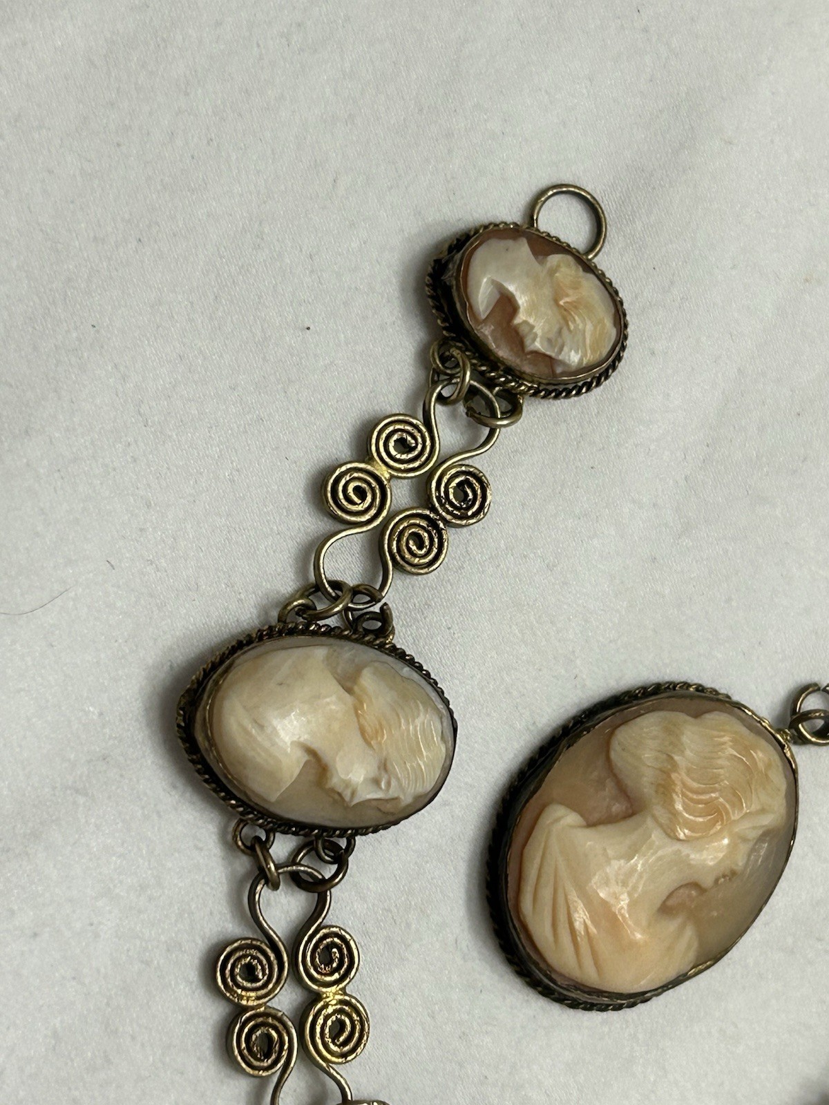 Antique Hand Carved Shell Cameo Brooch, Pendant & Bracelet Filigree Unmarked