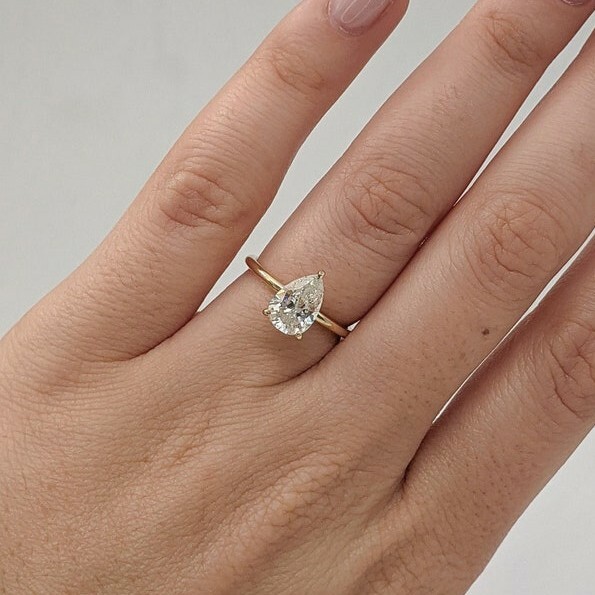 Ring Gold Moissanite 14K Yellow Pear Cut Size 6 7 8 9 1.70 Carat