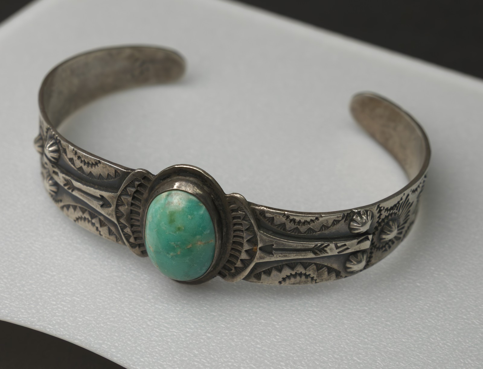 Old Fred Harvey Era Navajo Turquoise Early Silver Cuff Bracelet
