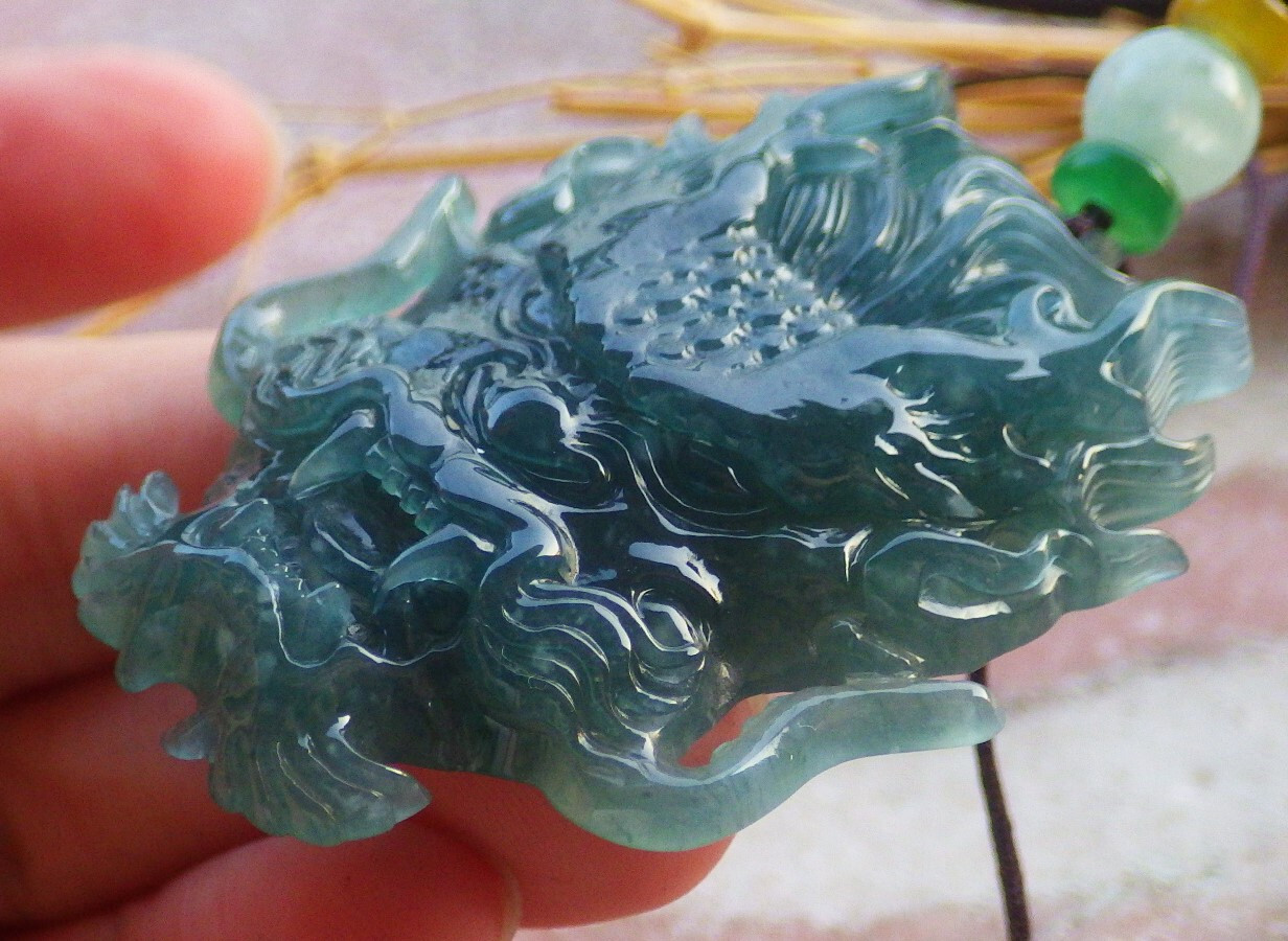 Certified Green Natural 100% A JADE JADEITE PENDANT Dragon Head 龙头 114210 TS
