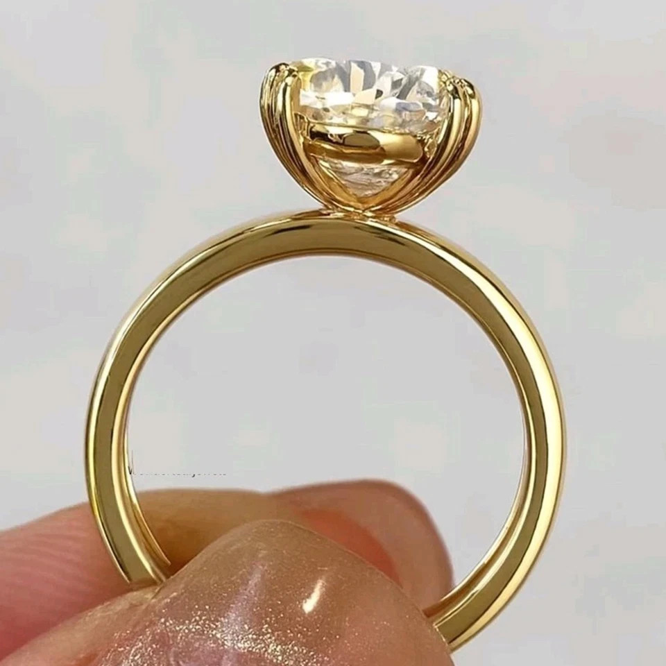 3CT Oval-Cut VVS1 Moissanite Solitaire Engagement Ring 14K Yellow Gold Plated