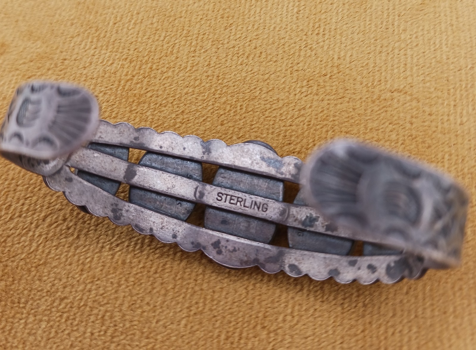 Vintage Navajo Fred Harvey Era Thunderbirds Foil Glass Sterling bracelet